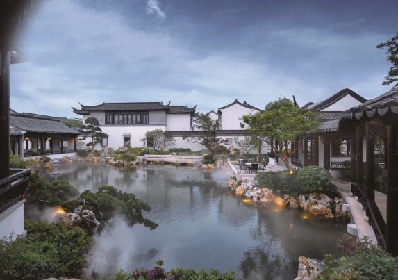 武汉叠拼别墅市场解析:绿城·湖畔雲庐区域差异与选择策略