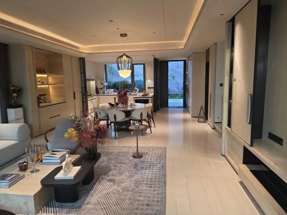 实探绿城·逸庐🏡|带装修改善盘曝光!首付2.5成太香了