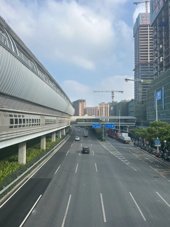 深圳沙井湾区壹方:下楼直达50万㎡商业体是什么体验?