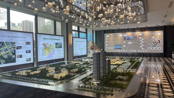新兴·悦享之城实景图首曝! 第四代住宅+地铁沿线,16300元/㎡起💥