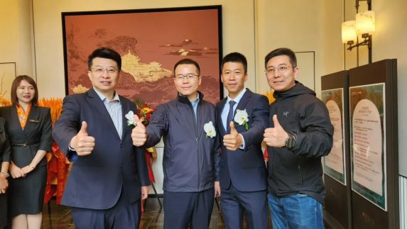 房天下在现场|汾河东岸新章启 滨河金茂府新营销中心盛绽