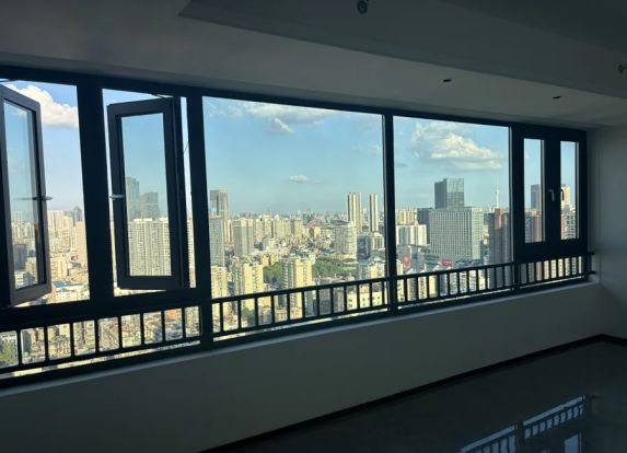 汉口内环现房精装3房天樾99平带装修